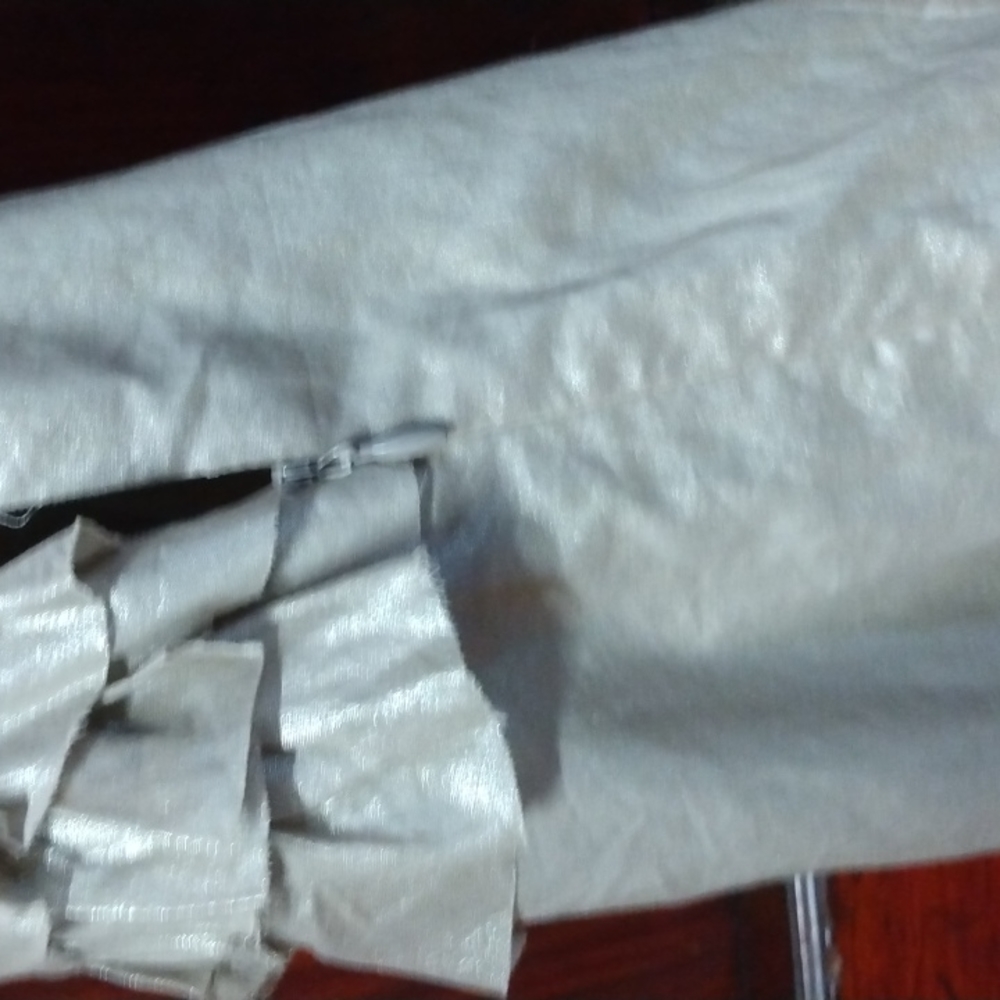J Crew Ruffle Top - Picture 5 of 8